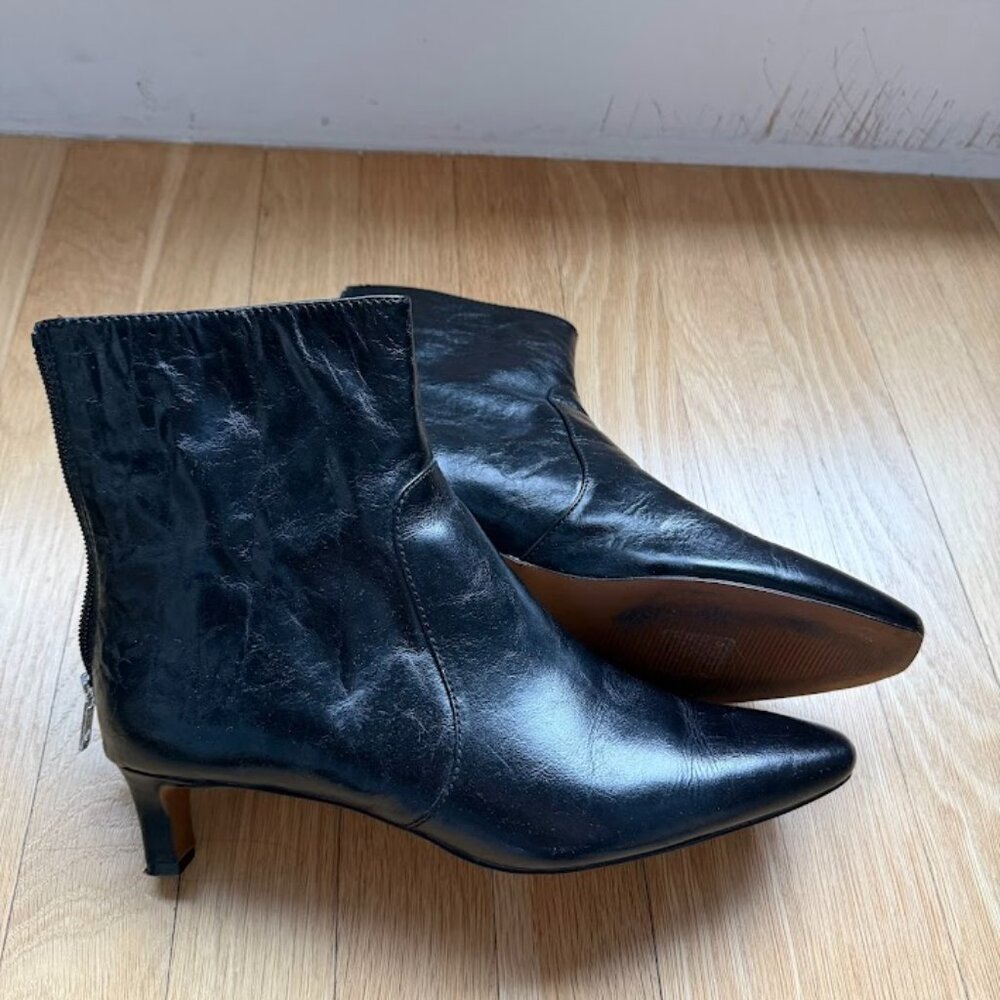 Madewell "The Dimes" Kitten Heel Boot in crinkle leather, black, size 7.5